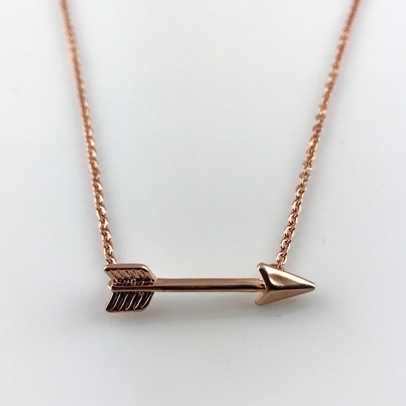 Rose gold plated arrow necklace - Picture 3 of 6